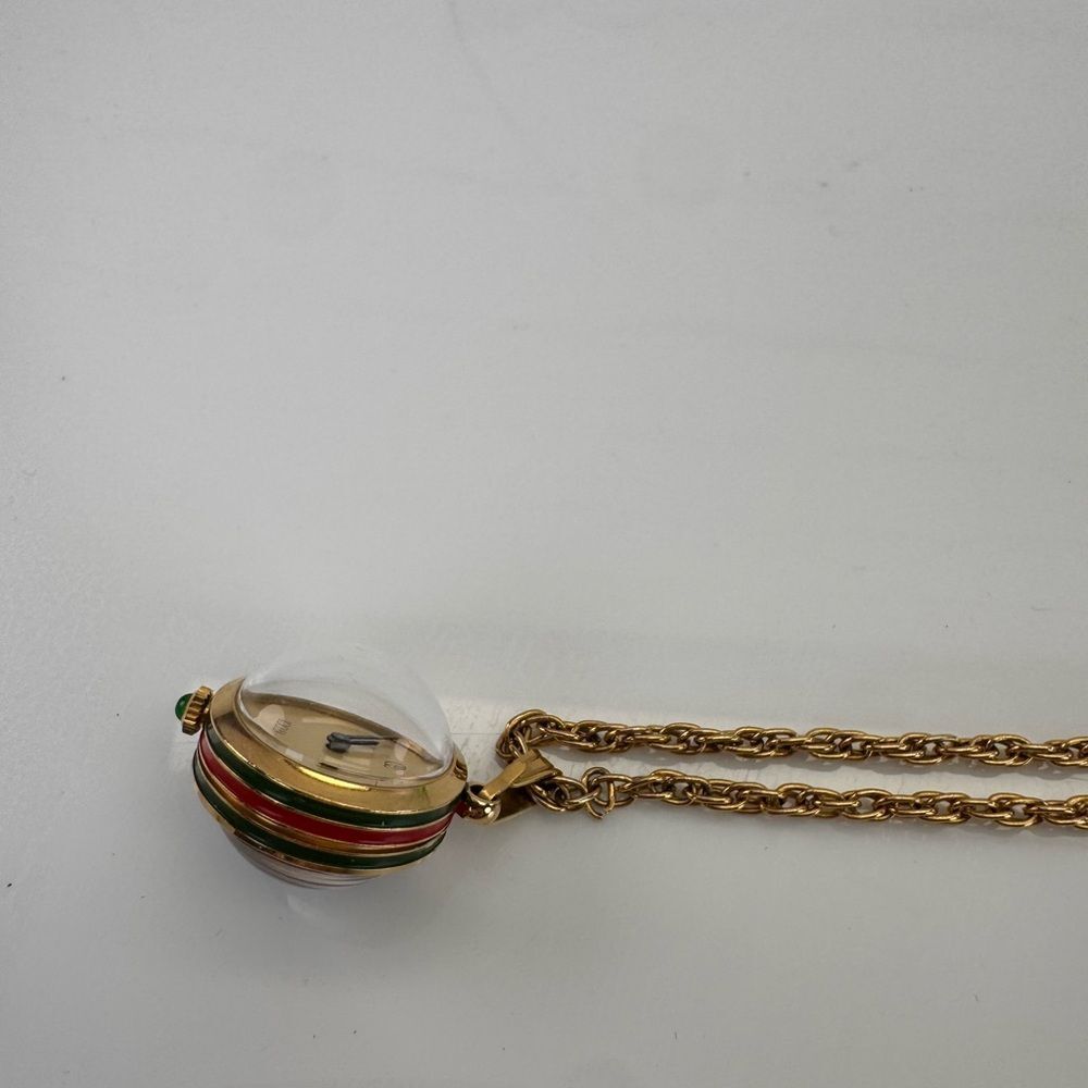 Vintage Gucci Hand-Wound Pendant Watch Necklace Red Green Enamel Swiss - Picture 9 of 9